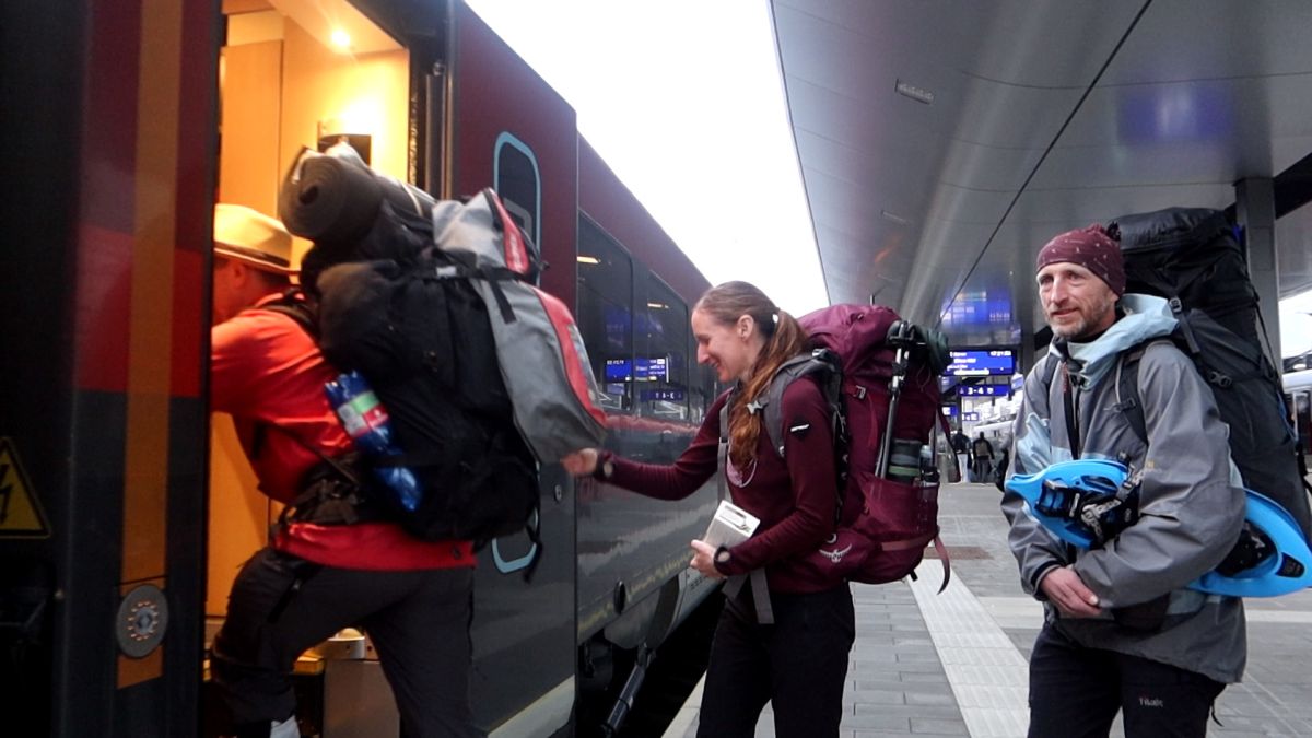 Jedeme domů (nádraží St. Paul)