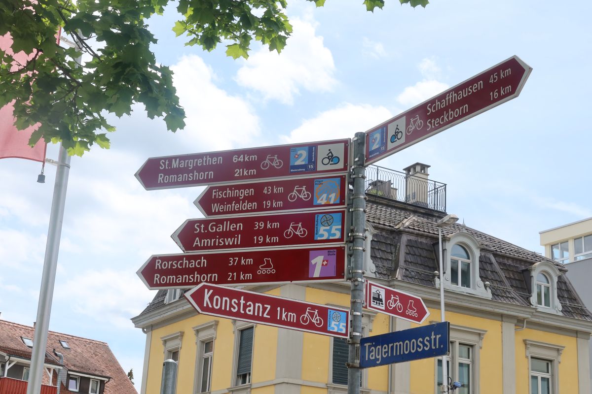 Kreuzlingen (švýcarské město srostlé s německou Kostnicí)